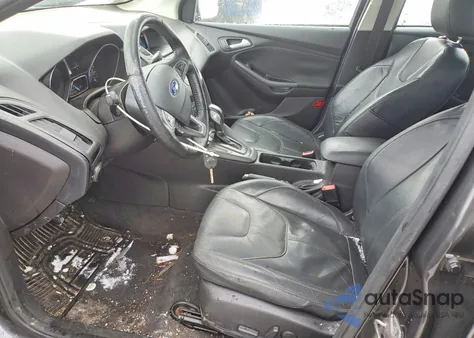 2015 Ford Focus Se z USA, uszkodzony, nr VIN 1FADP3F26FL235071